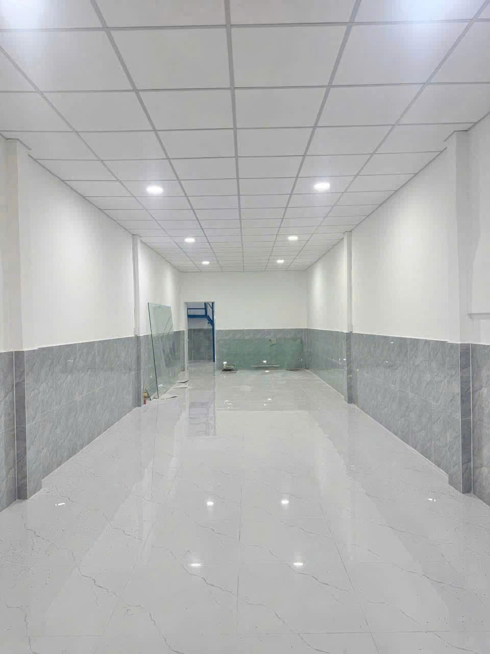 Hình ảnh của Bùi Văn Ba Cho Thuê Nguyên Căn Mặt Tiền 1 Trệt, 1 Lầu Ngay Chợ