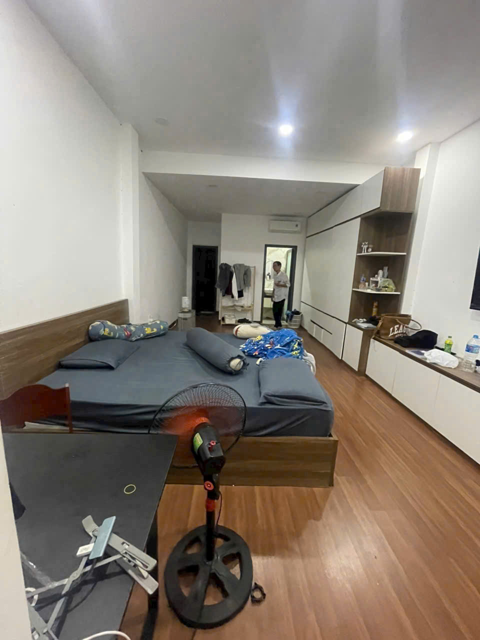 Hình ảnh của Nguyên Căn 3 Lầu Cạnh Lotermart   Cần Cho Thuê Gấp