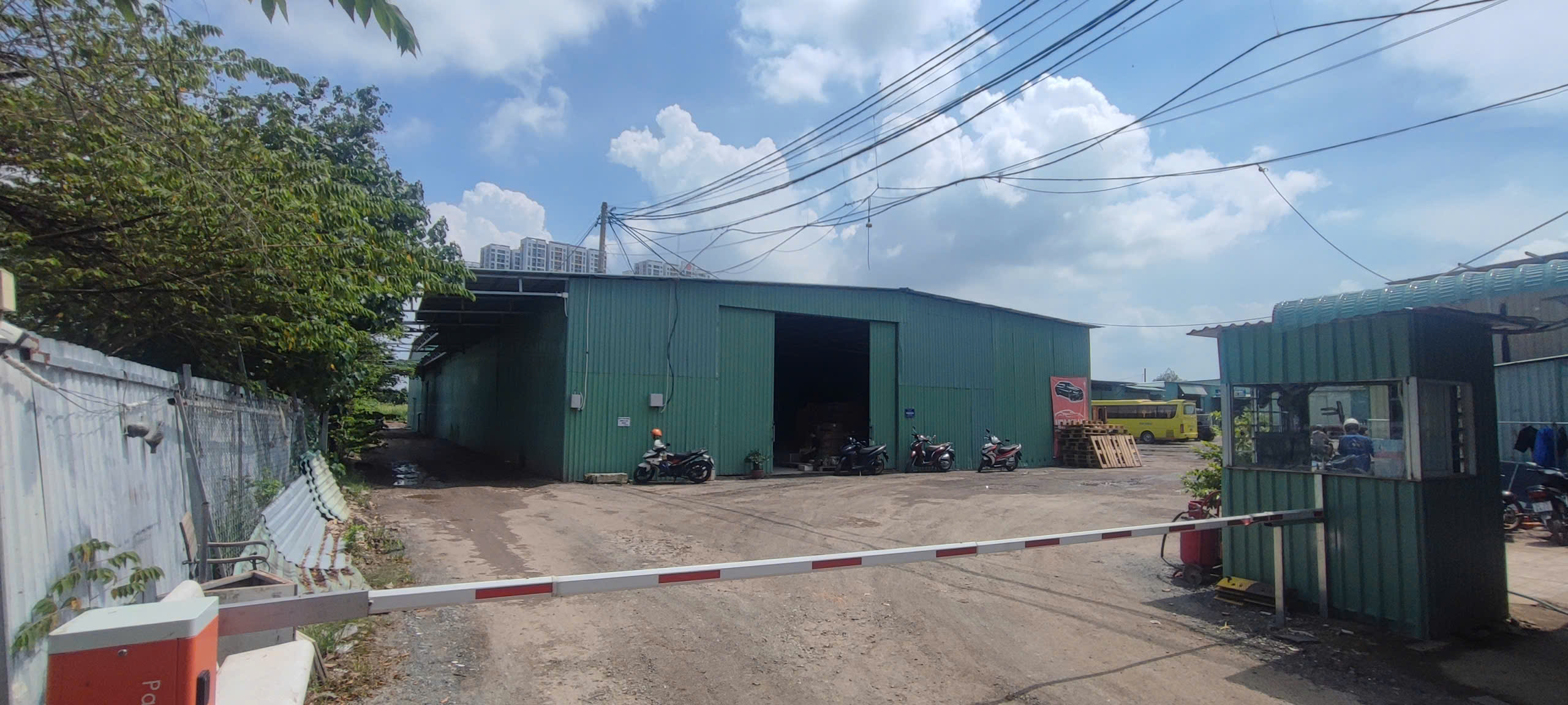 Hình ảnh của Cho Thuê Kho Xưởng Hoàng Quốc Việt, Quận 7 – Diện Tích Lớn, Giá Cạnh Tranh