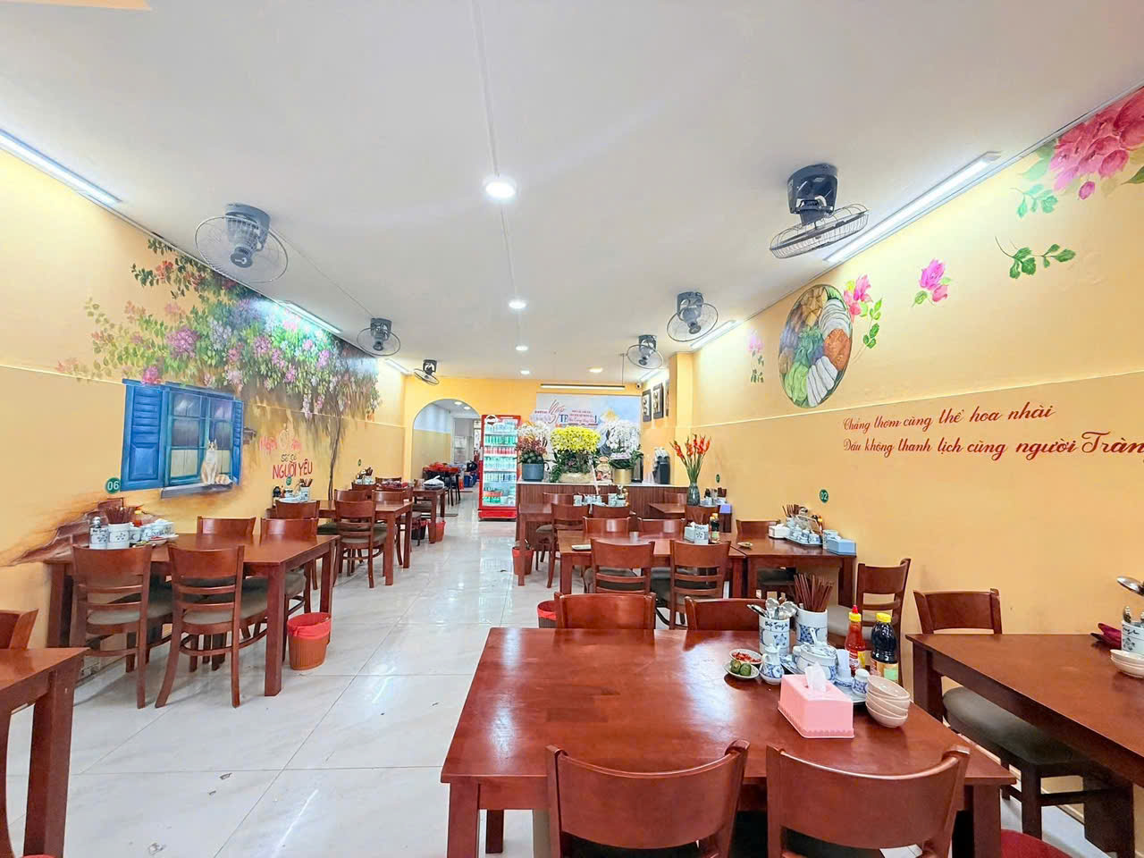 Hình ảnh của Sang Quán Ăn Mặt Tiền Trần Trọng Cung Full Nội Thất