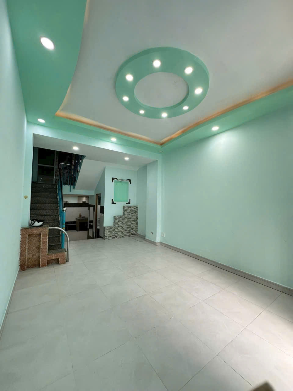 Hình ảnh của Nhà 2 Lầu Tại Cư Xá Ngân Hàng Ngay Trường Nguyễn Hữu Thọ