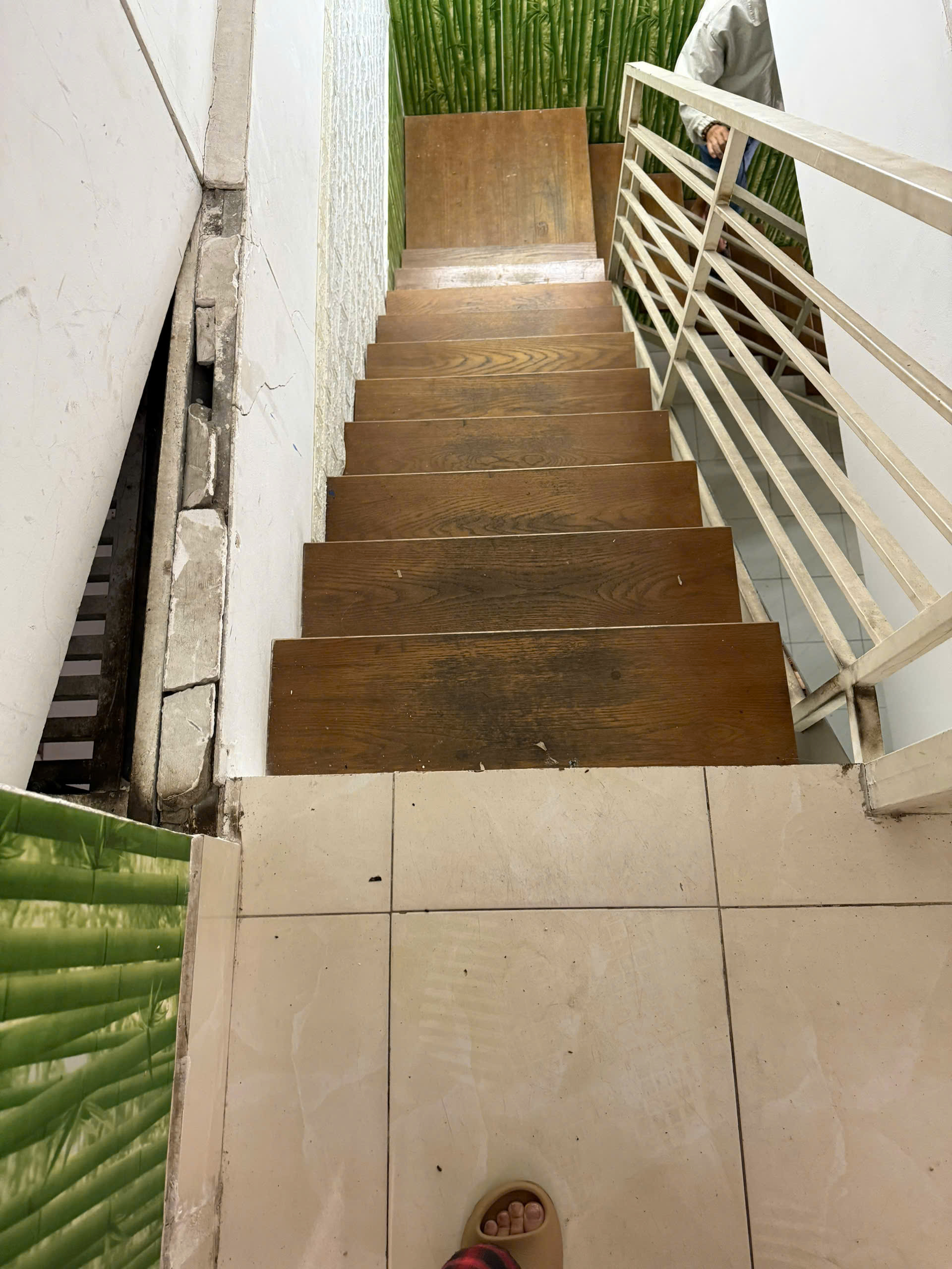 Hình ảnh của Cần Cho Thuê Nhà Đường Phú Thuận 2 Phòng Ngủ Giá Hấp Dẫn!