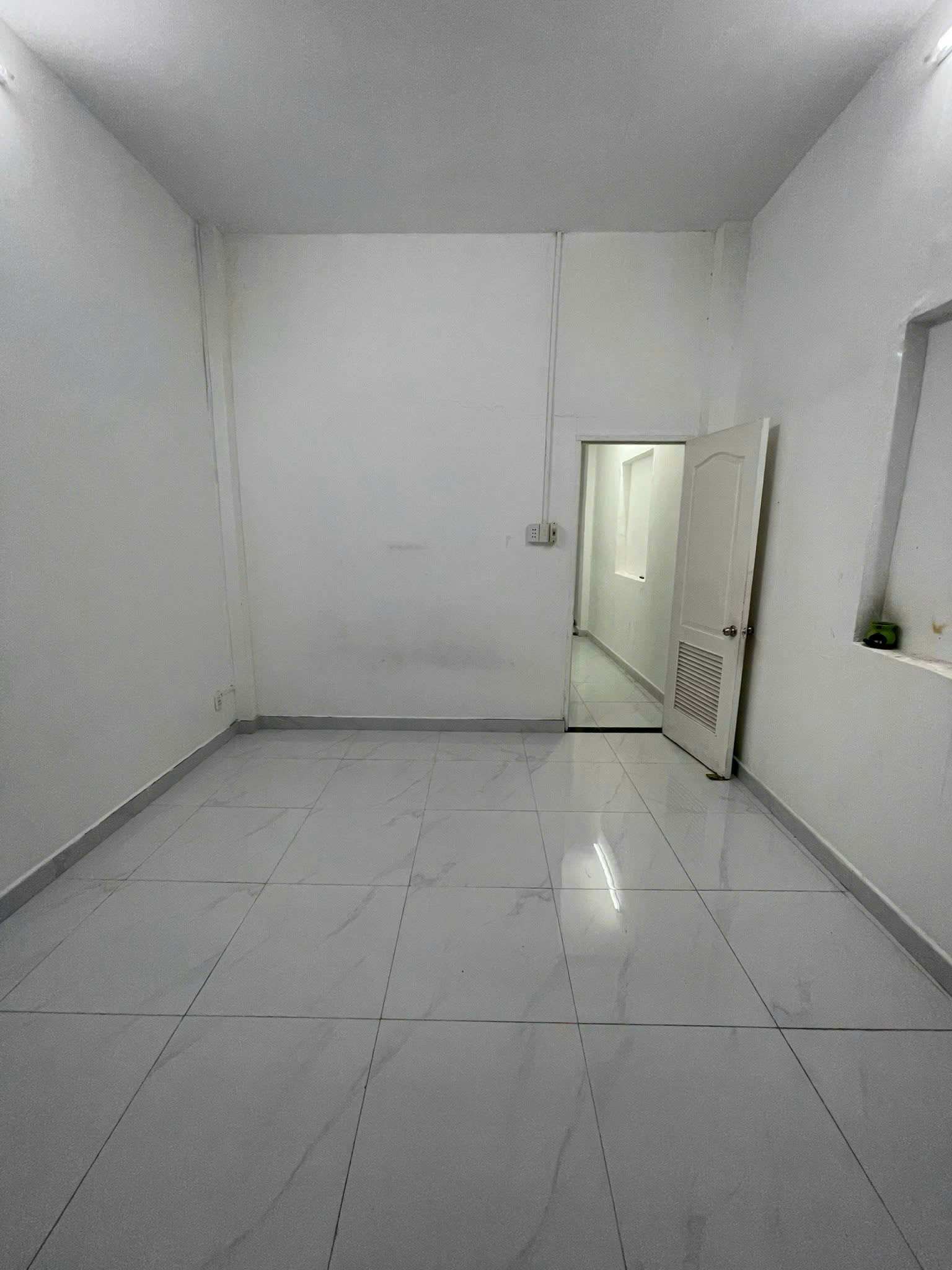 Hình ảnh của Cần Cho Thuê Nhà Nguyên Căn, Hẻm Xe Hơi, Tân Quy Quận 7  15Tr/Tháng