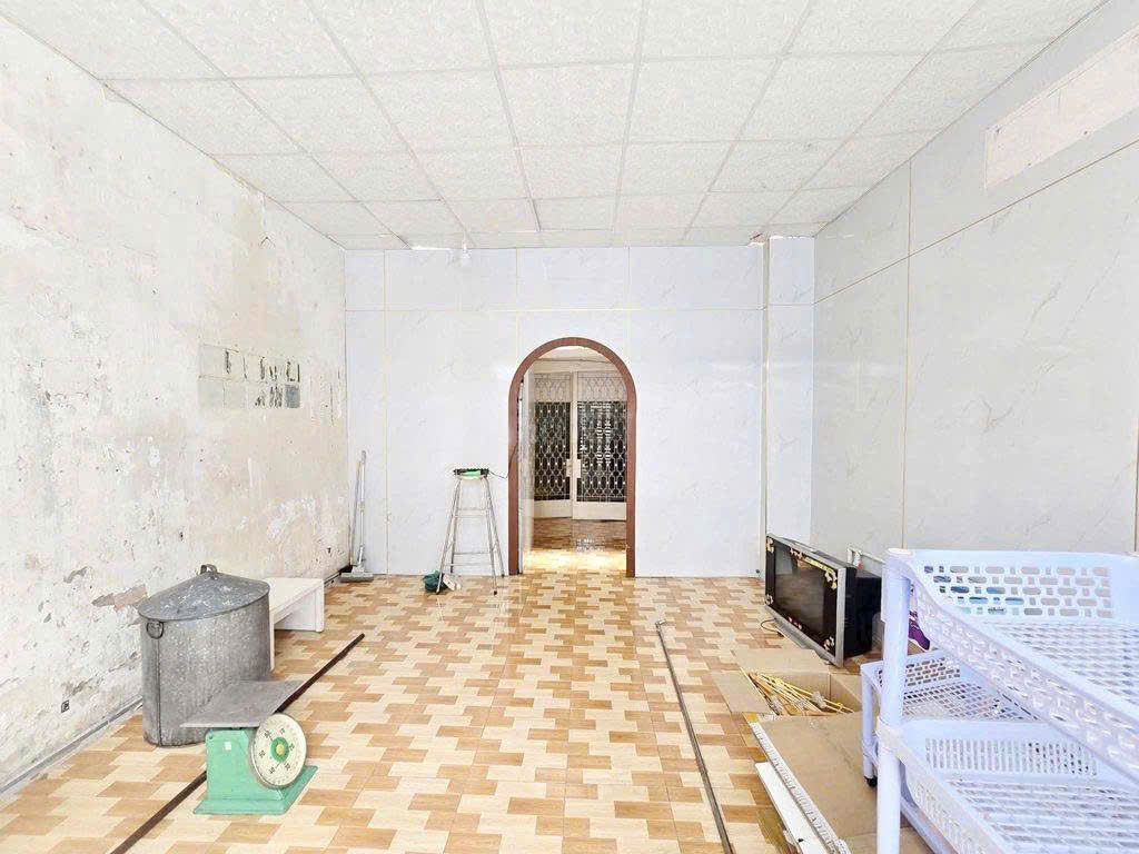 Hình ảnh của Nhà 1 Trệt 1 Gác Cho Thuê Làm Vp,Cty Tại Cư Xá Ngân Hàng