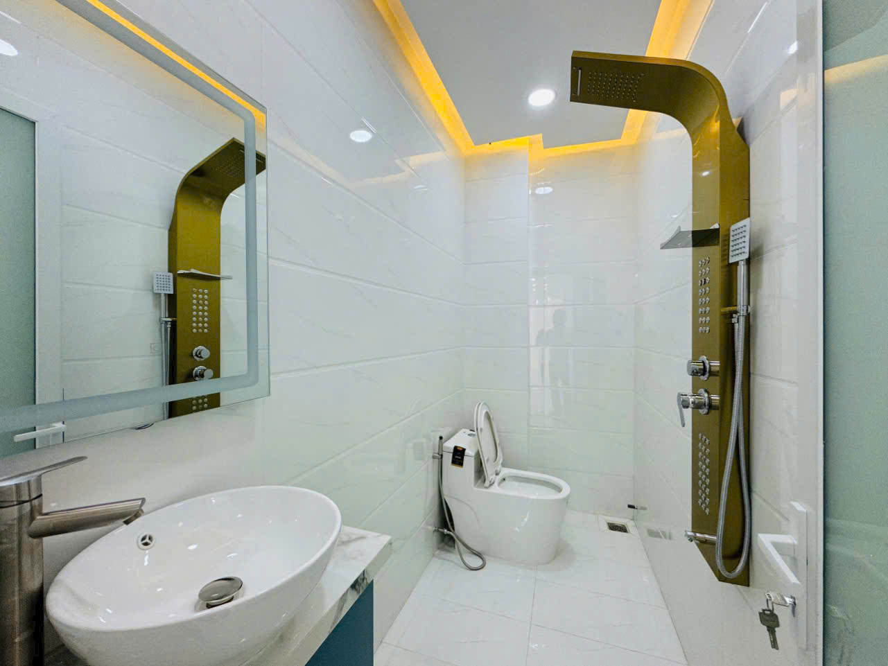 Hình ảnh của Bán Nhà Sổ Hồng Riêng Hẻm 88/89 Nguyễn Văn Quỳ, Phường Phú Thuận, Quận 7