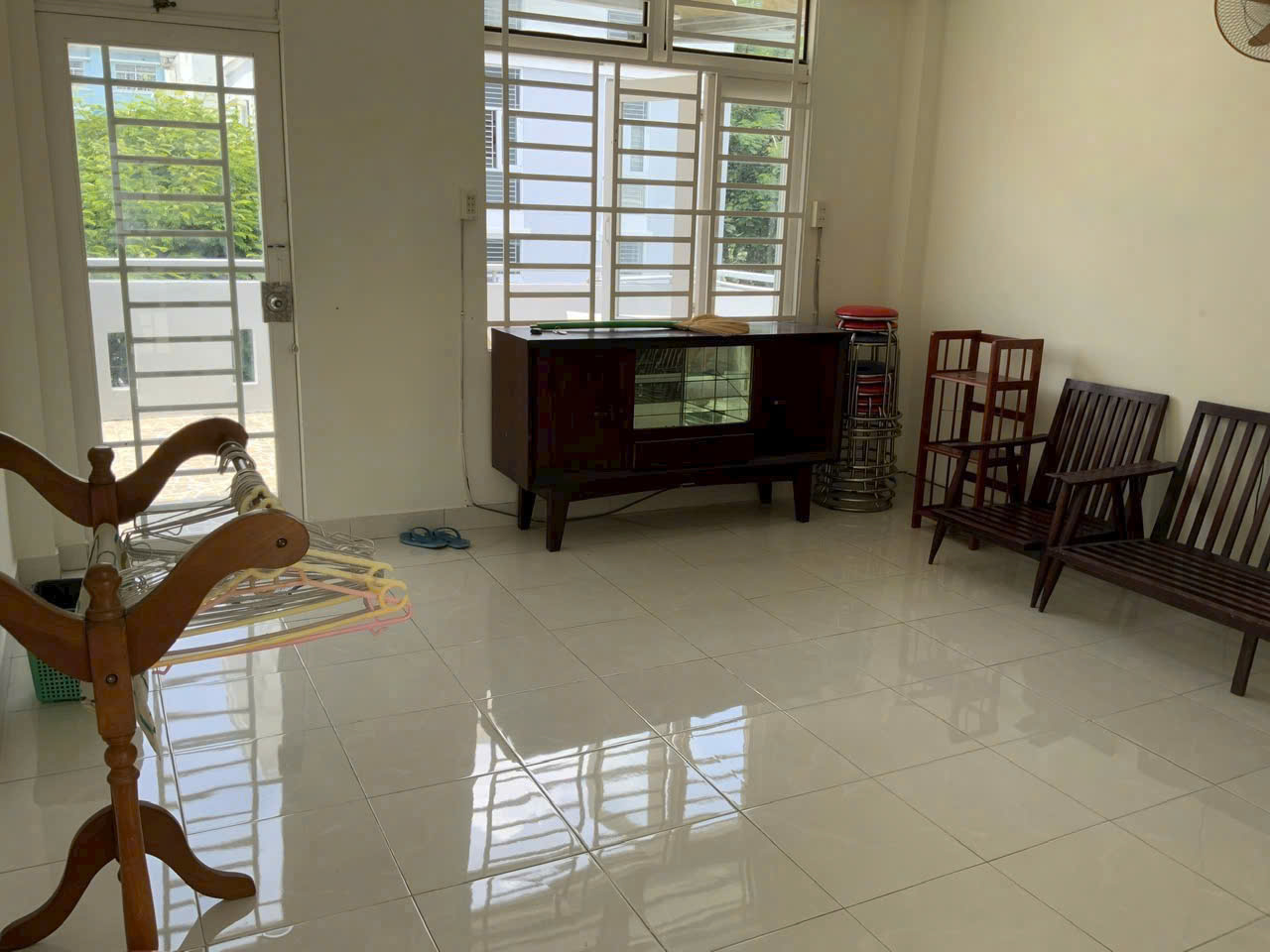 Hình ảnh của Cần Cho Thuê Nguyên Căn 1 Lầu Đường Số 9 Ngay Chợ Tân Mỹ