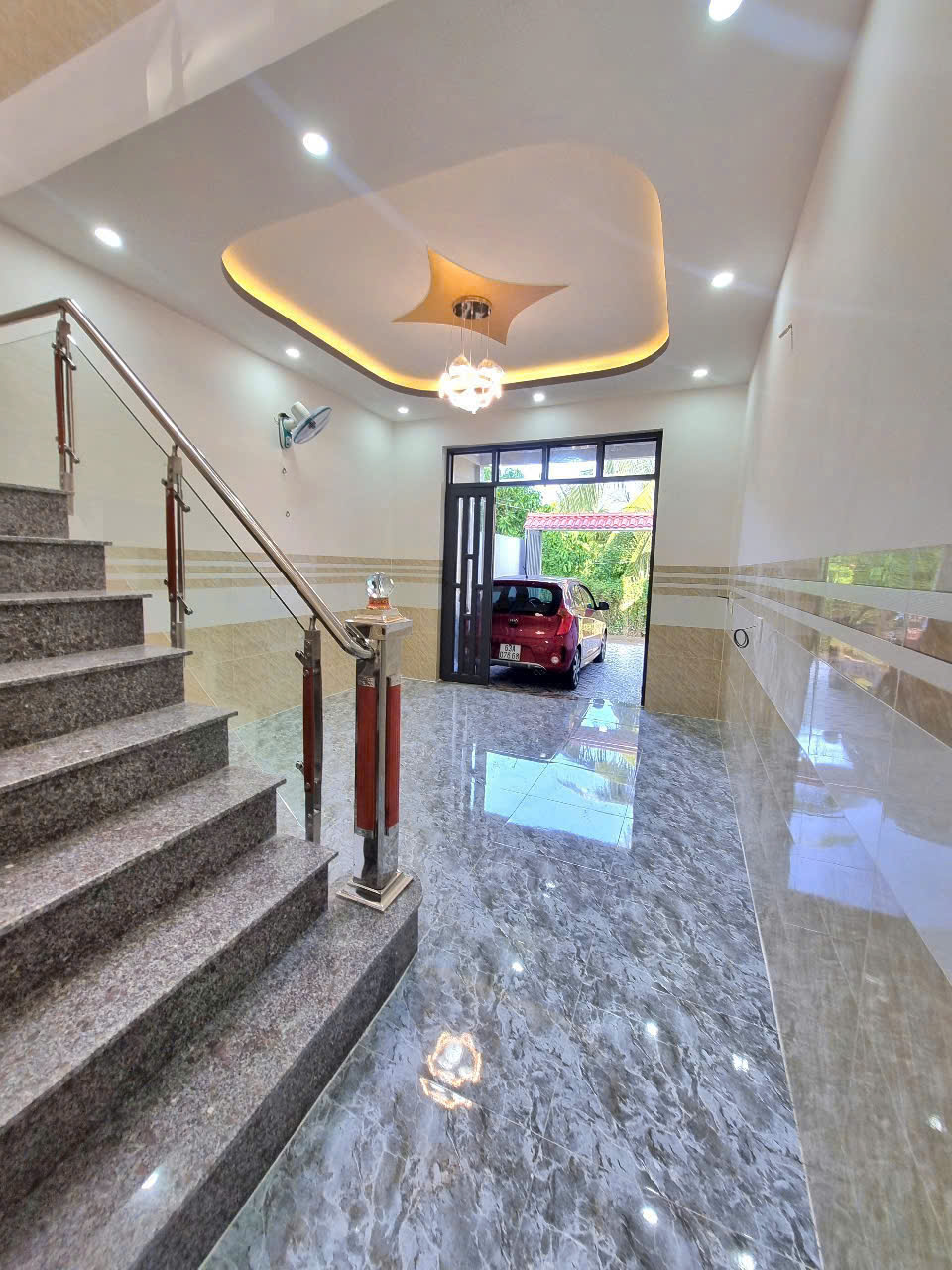Hình ảnh của Nhà Mới Sang Trọng Hiện Đại Tại Tp.mỹ Tho