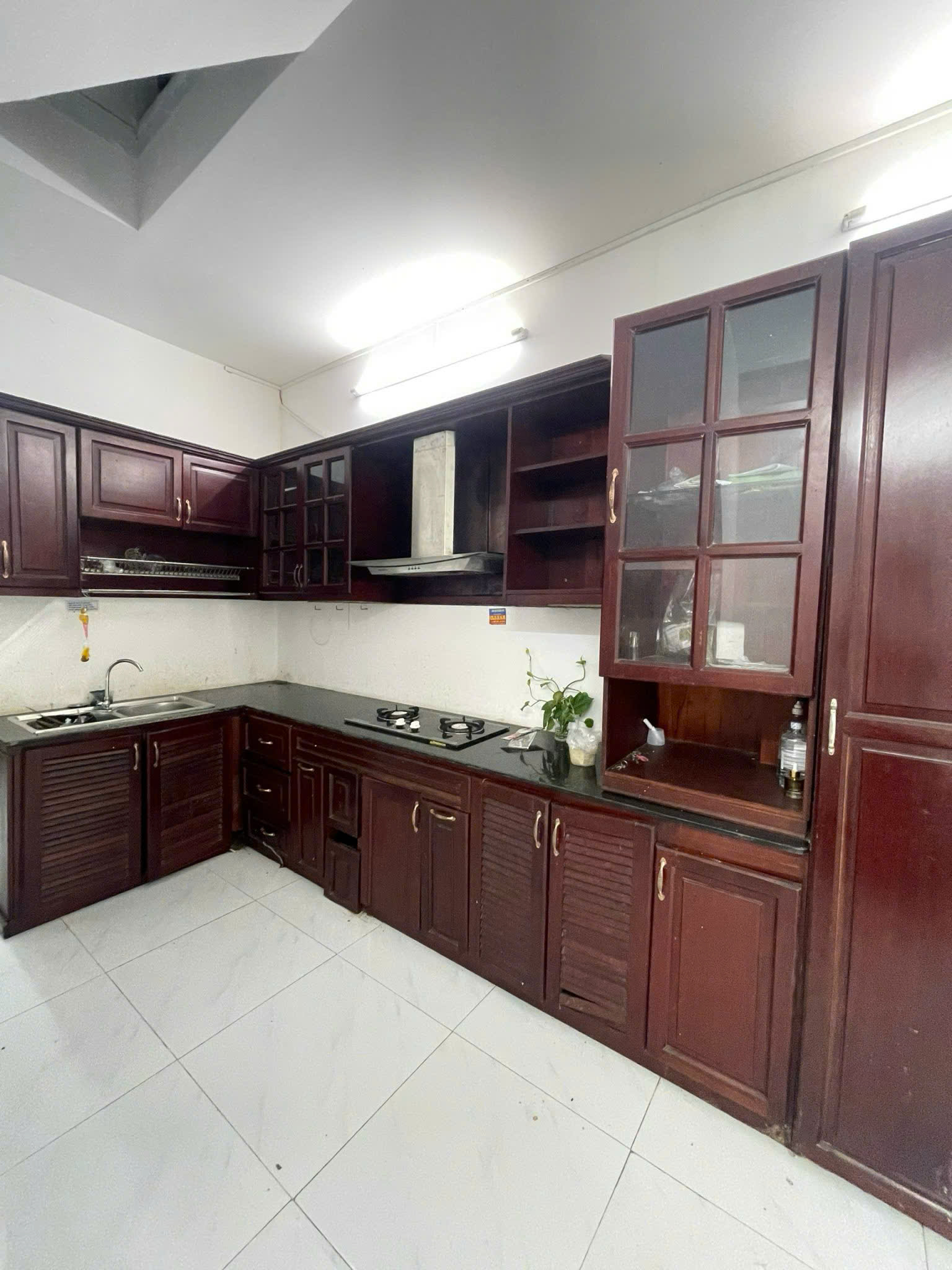 Hình ảnh của Cần Cho Thuê Nhà Nguyên Căn, Hẻm Xe Hơi, Tân Quy Quận 7  15Tr/Tháng