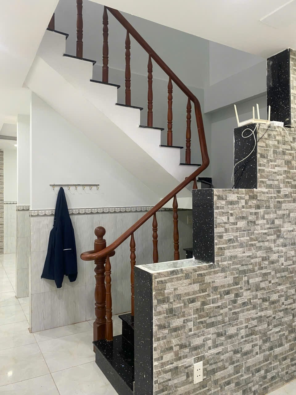 Hình ảnh của Cho Thuê Nguyên Căn 1 Trệt 1 Lầu Tại Lý Phục Man