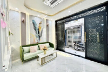 Cho Thuê Nr 4Pn, 3Wc, 120M2, 12 Triệu, Tại Nguyễn Văn Quỳ, Phú Thuận