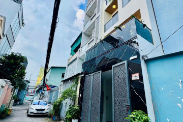 Bán Nhà Mặt Tiền Hẻm Nguyễn Thị Thập, Quận 7 – Vị Trí Vàng, Nội Thất Cao Cấp