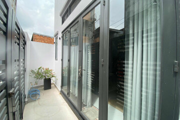 Bán Nhà Sát Căn Mặt Tiền Đường Tỉnh Lộ 10, Dt 63M2, Xây Mới 1 Trệt, 1 Lầu