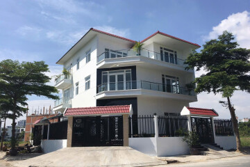 Mặt Bằng Sân Vườn Rộng  Khu Sadeco Q7  Thuê Ngay 20Tr