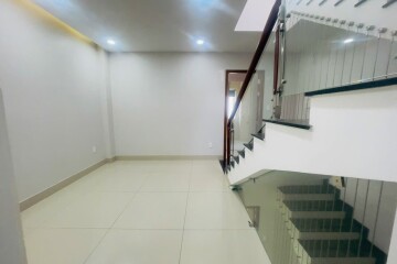 Nhà Phố 3 Lầu Tại  Jamona Golkden Silk