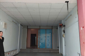 Nhà Cấp 4 Làm Kho, Văn Phòng Tại Lâm Văn Bền