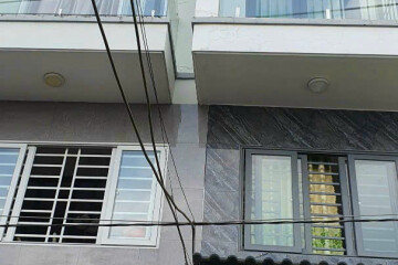 Nhà Mới 3 Lầu Tại Bùi Văn Ba Gần Kcx