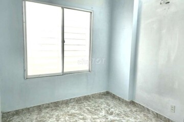 Cần Cho Thuê Nguyên Căn Tại Lê Văn Lương