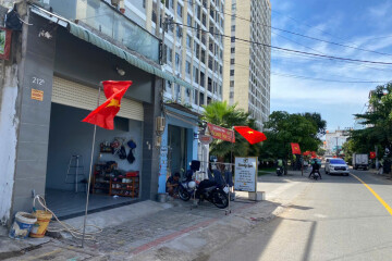 Nhà Mặt Phố 4Pn Bùi Văn Ba, Tân Thuận Đông 20Tr/Tháng