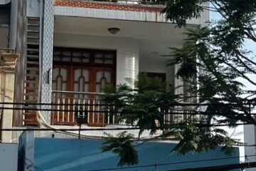 Cho Thuê Văn Phòng Mặt Tiền Đường Nguyễn Thị Thập 105M2