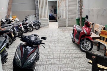 Nhà Ở , 3P Ngủ ,3 Tolet,3 Máy Lạnh, 2 Lầu ,1 Trệt Tại 793 Trần Xuân Soạn