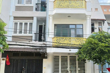 Nguyên Căn 3 Lầu Cạnh Lotermart   Cần Cho Thuê Gấp