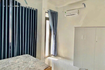 Nhà Mới 2 Lầu Cho Thuê Dài Hạn Tại Huỳnh Tấn Phát.