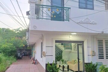 Tìm Chủ Mới Cho Căn Nhà 4Pn Quận 7 – Giá Chỉ Hơn 3 Tỷ