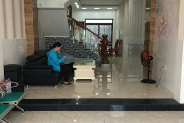 Nhà Nguyên Căn Full Nội Thất Tại Phạm Hữu Lầu Gần Phú Mỹ Hưng