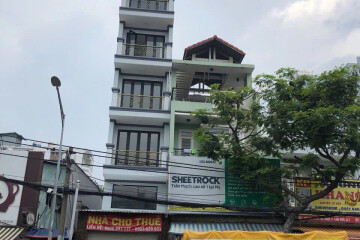 Cho Thuê Mặt Bằng 100M2  Mặt Tiền Nguyễn Thị Thập