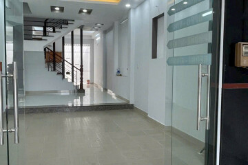 Nhà Mặt Tiền Phạm Hữu Lầu, Quận 7 – Vị Trí Kinh Doanh Sầm Uất