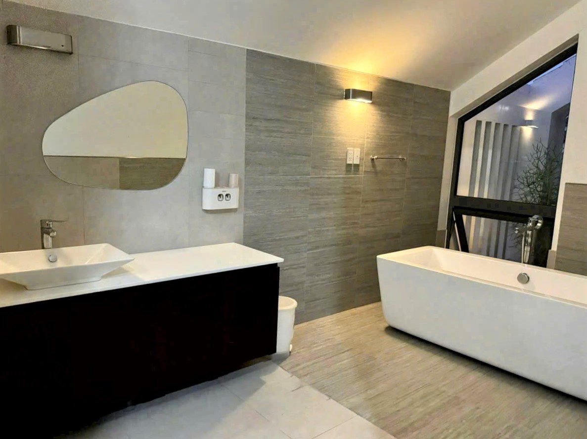 Hình ảnh của Biệt Thự Tiện Nghi Rộng Rãi 6 Phòng Sadeco Vivo, Tân Phong 55Tr/Tháng