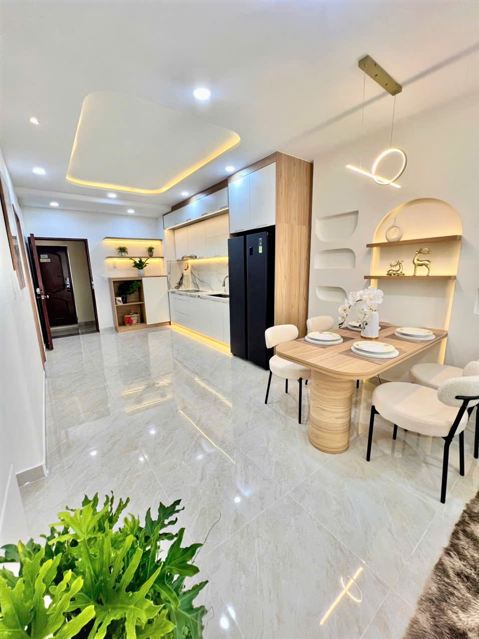 Hình ảnh của Sky Garden 2 – Căn Hộ 2Pn Full Nội Thất Mới 100%, Vị Trí Vàng Phạm Văn Nghị – Giá Chỉ 4.95 Tỷ