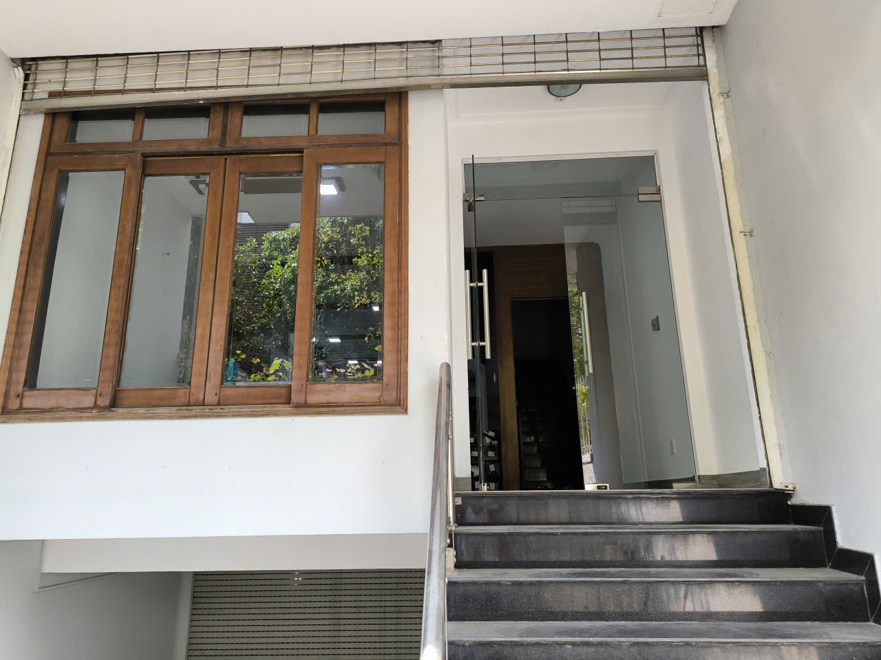 Hình ảnh của Văn Phòng Làm Việc Tại Him Lam Cạnh Lotermart