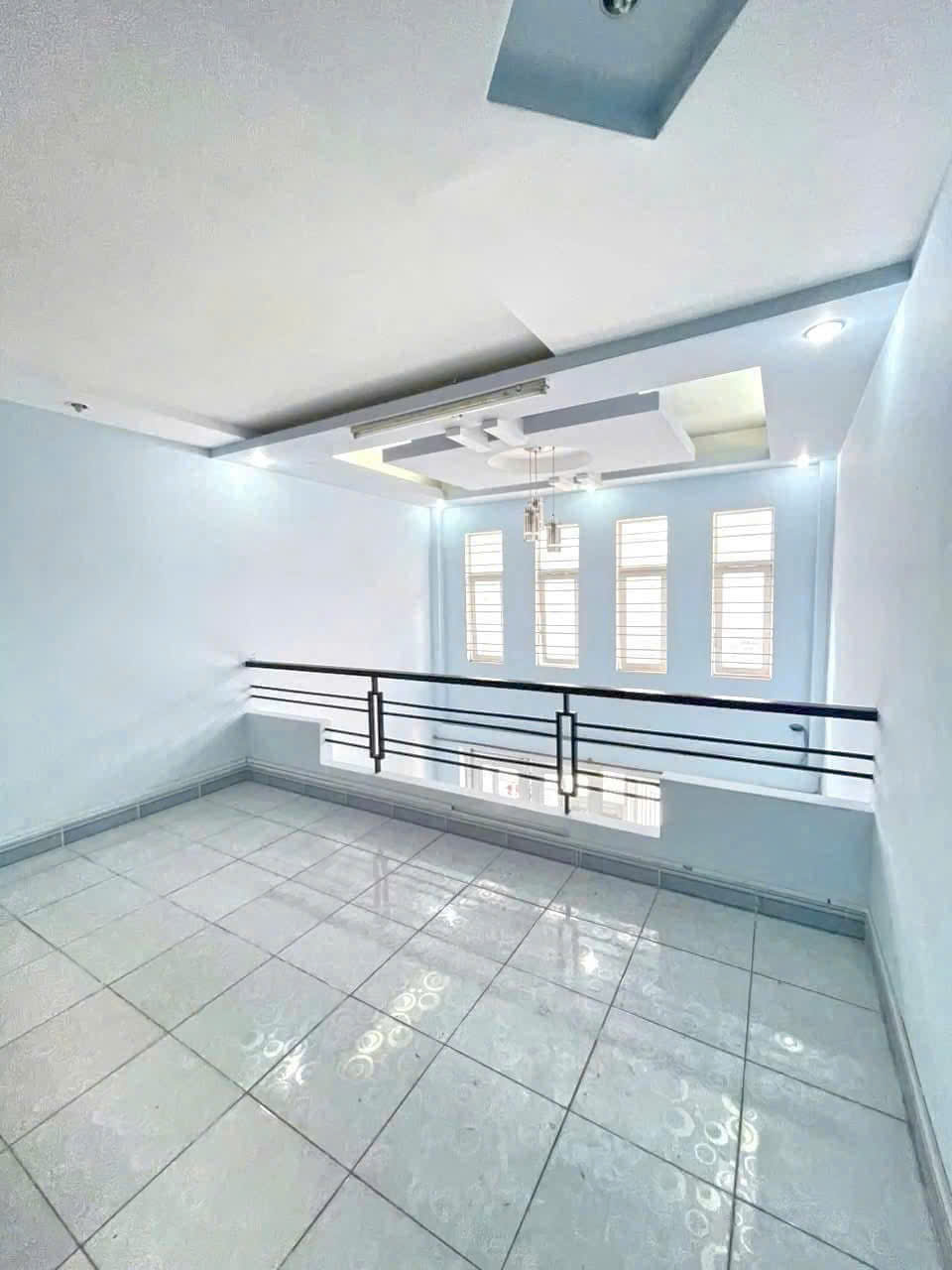 Hình ảnh của Nhà Nguyên Căn 3 Lầu – Thích Hợp Vừa Ở Vừa Kinh Doanh