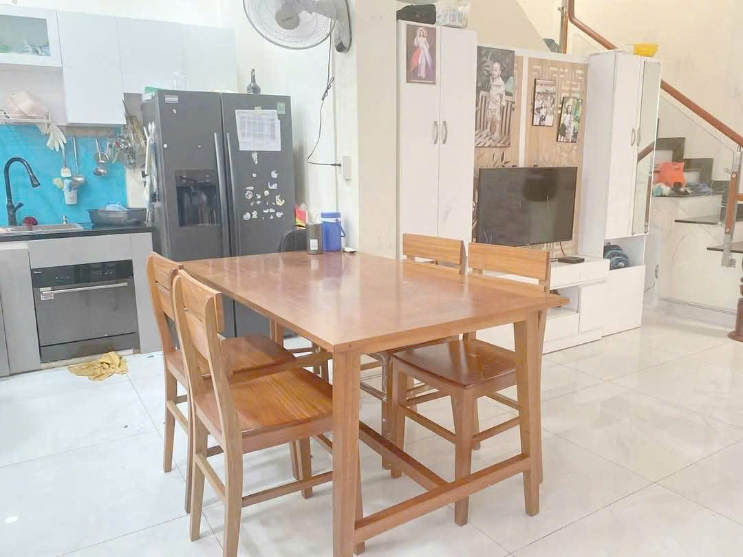 Hình ảnh của Biệt Thự  Mini  Có Hồ Bơi Cạnh Lotermart Cần Cho Thuê Nhanh.